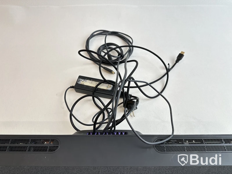 TV-skärm Samsung, QB55R, 55 tum 4K inkl. TV-ställ på hjul och konferenskamera