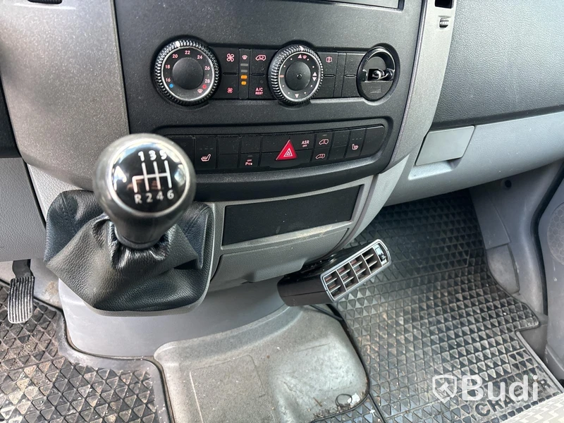 Volkswagen Crafter 35 2.0 TDI Skåp (163hk) -2011
