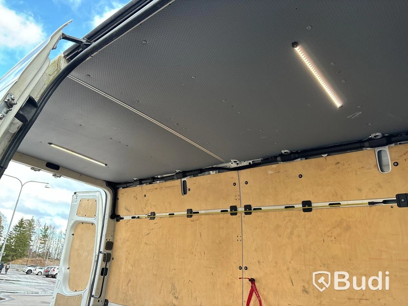 Volkswagen Crafter 35 2.0 TDI Skåp (163hk) -2011