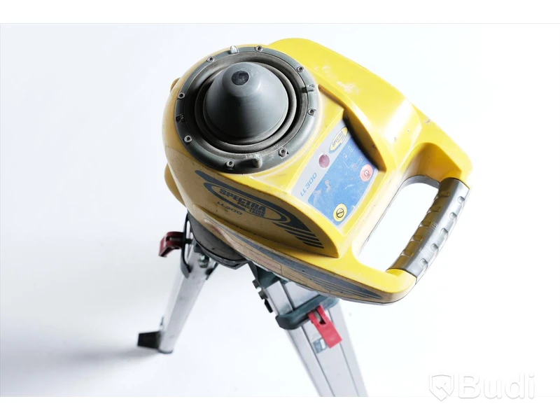 Rotations laser - Spectra Precision LL300, med stativ, Lasermottagare HL450, delbar mätsticka, aluminium rätskiva, lod och mätsticka.