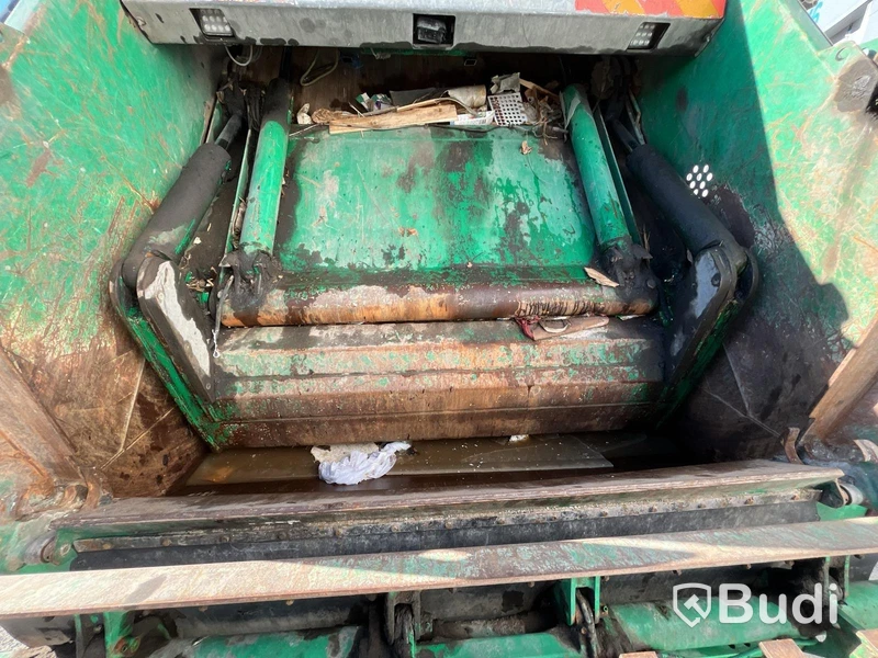 Sopbil Baklastare Volvo FE 300 6x2-2013 | Automat | NTM - EXPORT
