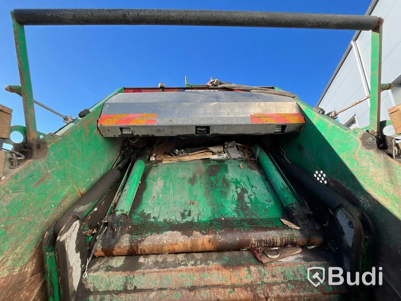 Sopbil Baklastare Volvo FE 300 6x2-2013 | Automat | NTM - EXPORT