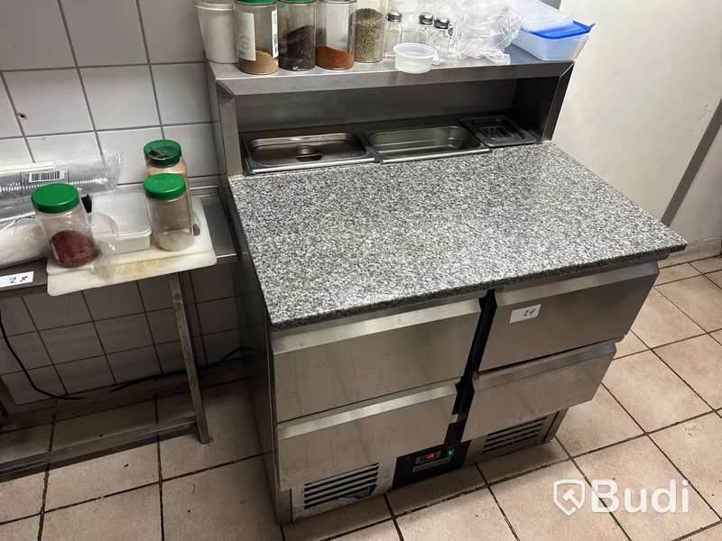 Kylbänk med marmorskiva EGM GASTRO med överhylla