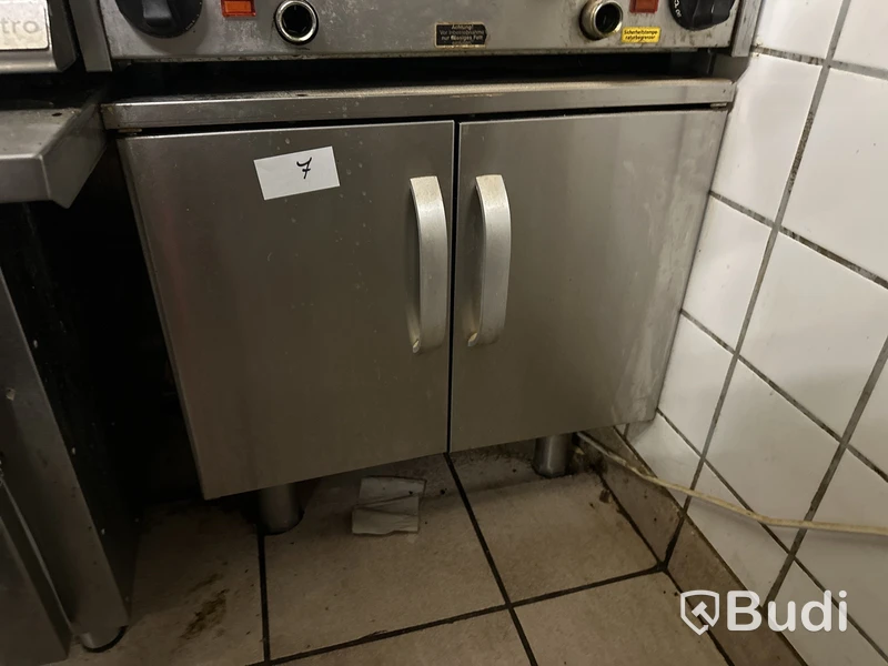 Underskåp till fritös