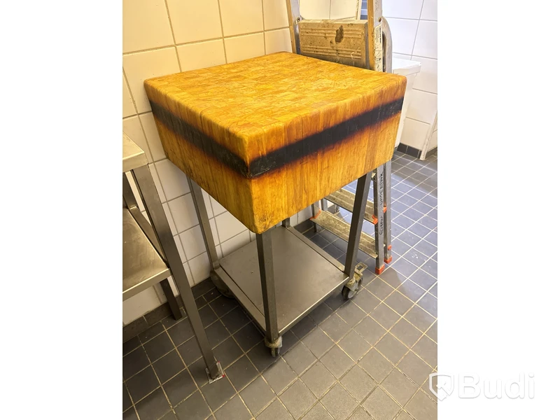 Huggkubbe på hjul