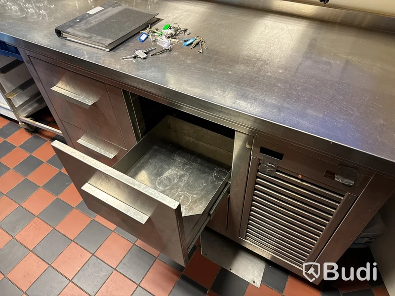Rostfri diskbänk med Kylbänk och brickställ