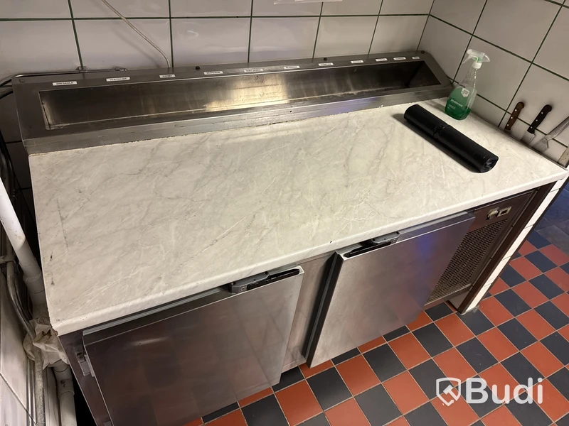 Pizzabänk med kyl