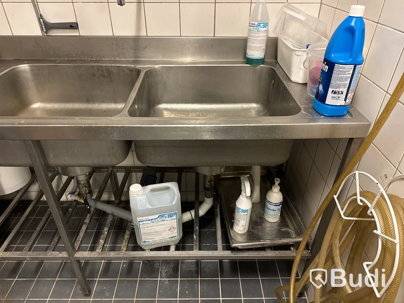 Rostfri diskbänk