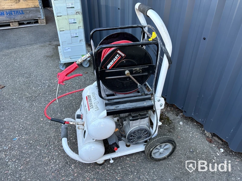 Kompressor Aerfast med slangvinda.