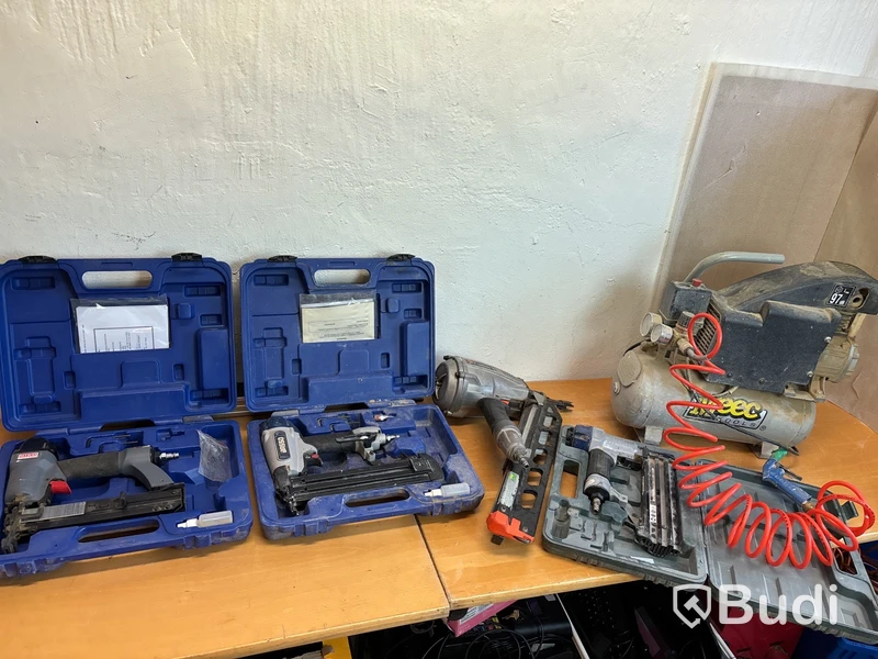 4 st spikpistoler & kompressor