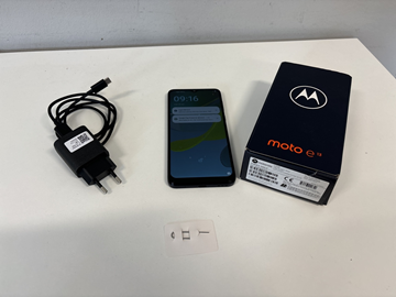 Mobiltelefon Motorola e 13