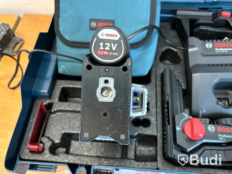 Linjelaser Bosch 3 x 360°, nyskick.