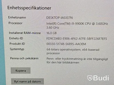 Kraftfull dator med dubbla skärmar