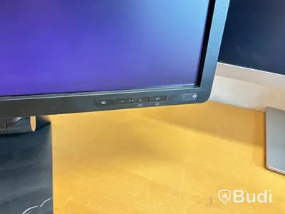Monitorer 3st HP & etikettskrivare.