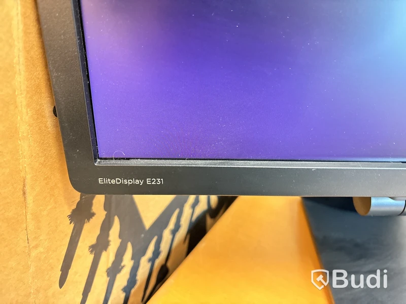 Monitorer 3st HP & etikettskrivare.