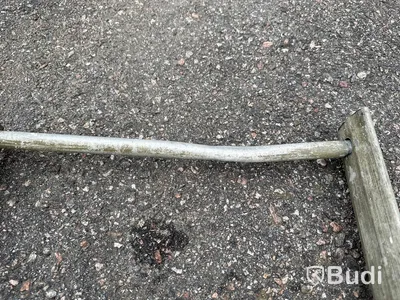 Stege 310 cm lång.