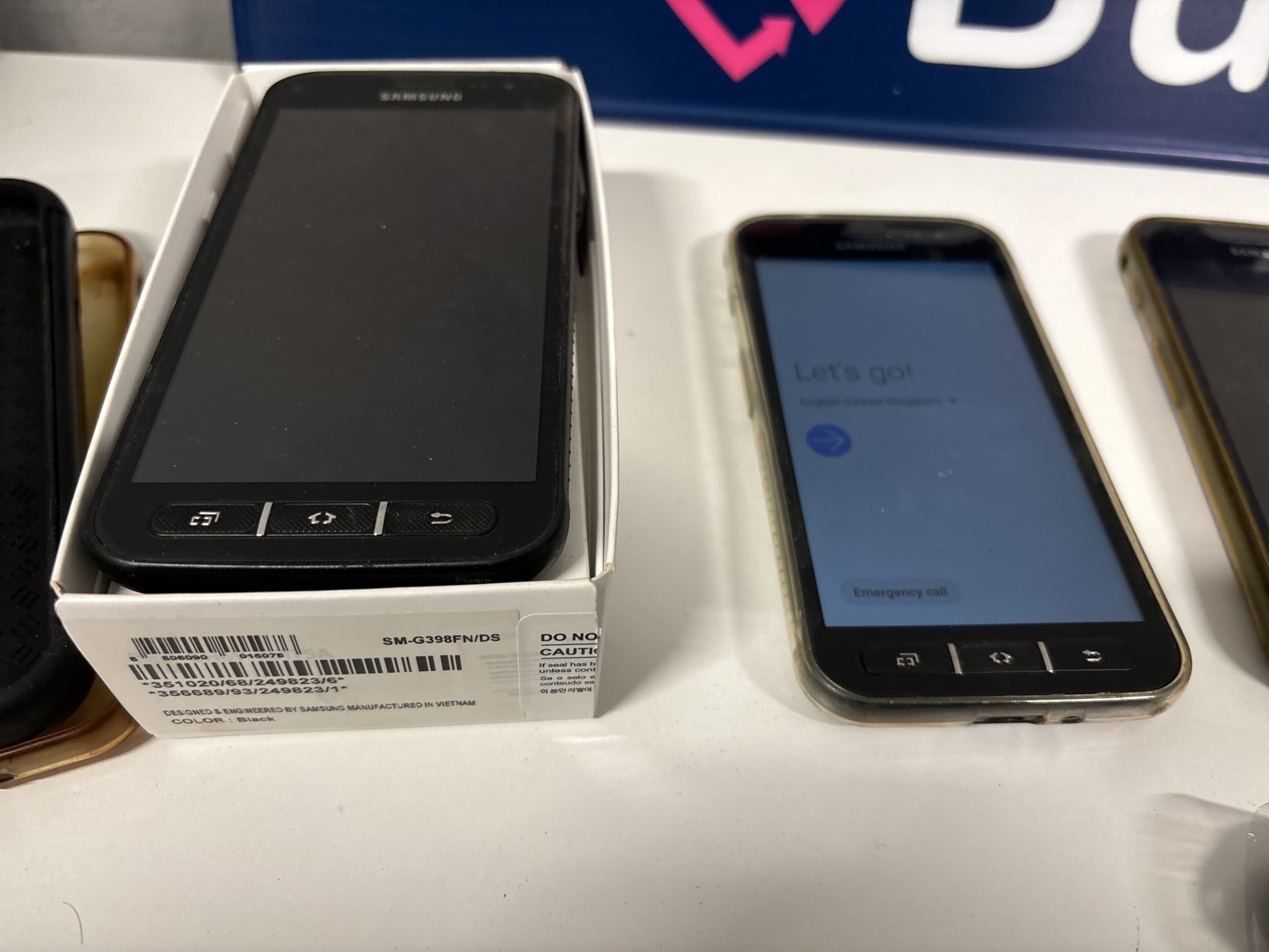 st Samsung Galaxy Xcover säljes via konkursauktion Budi