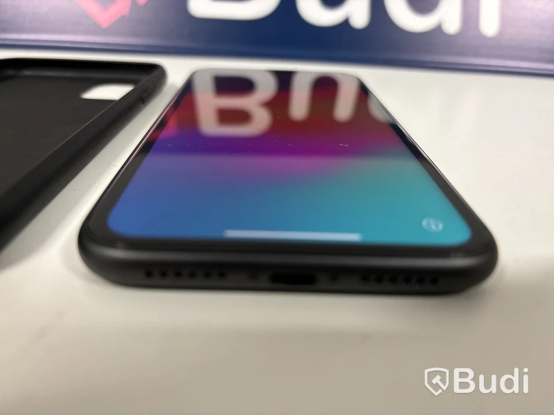 iPhone 11 64 GB