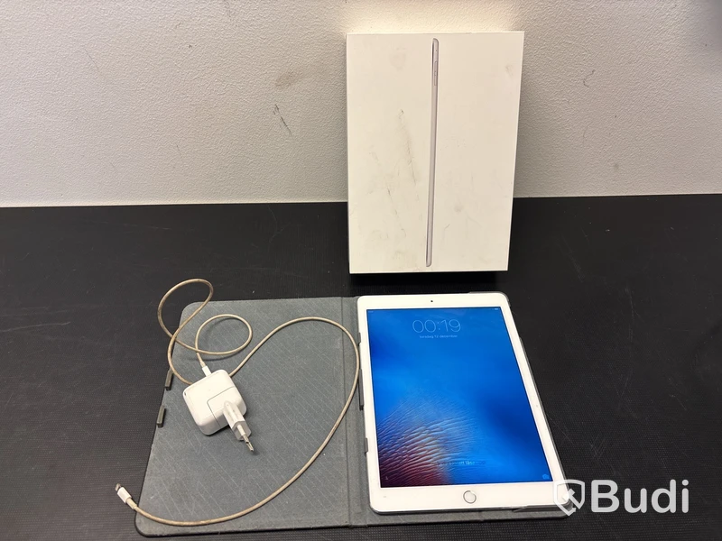 iPad Air 16GB