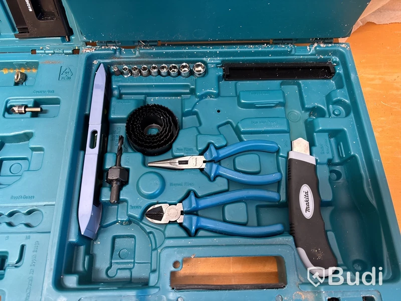 Makita borr & bits m.m.