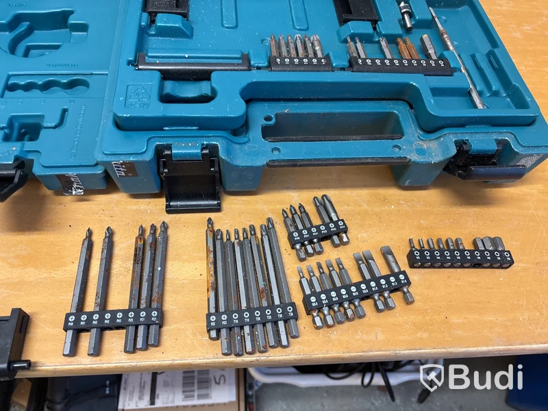 Makita borr & bits m.m.