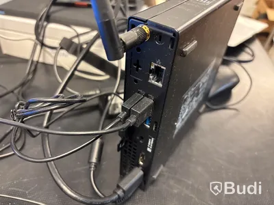 Dell mini-pc med 24-tums skäm