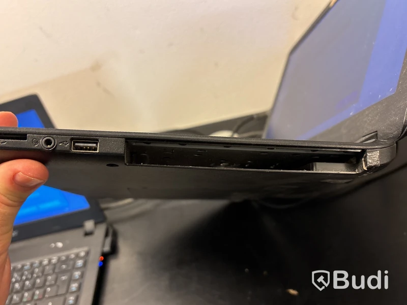 2 st Acer laptop & modem