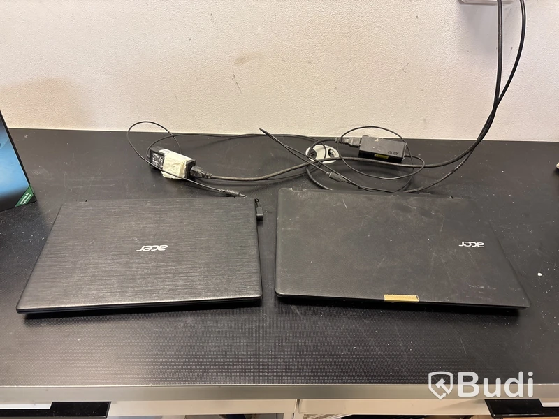 2 st Acer laptop & modem