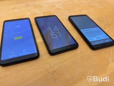 3 st TCL T431D smartphones