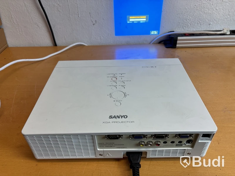Projektor Sanyo