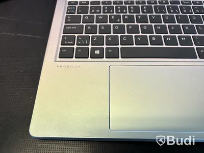 HP Probook med dockningsstation.