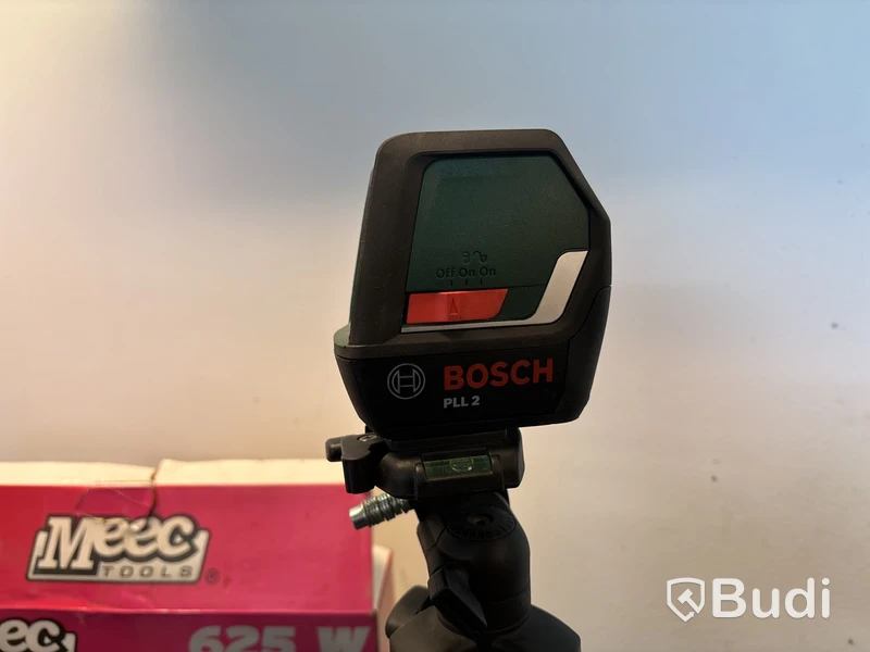 Nibbler & Bosch korslaser med stativ