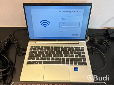 HP Probook med rollermouse & dockningsstation.
