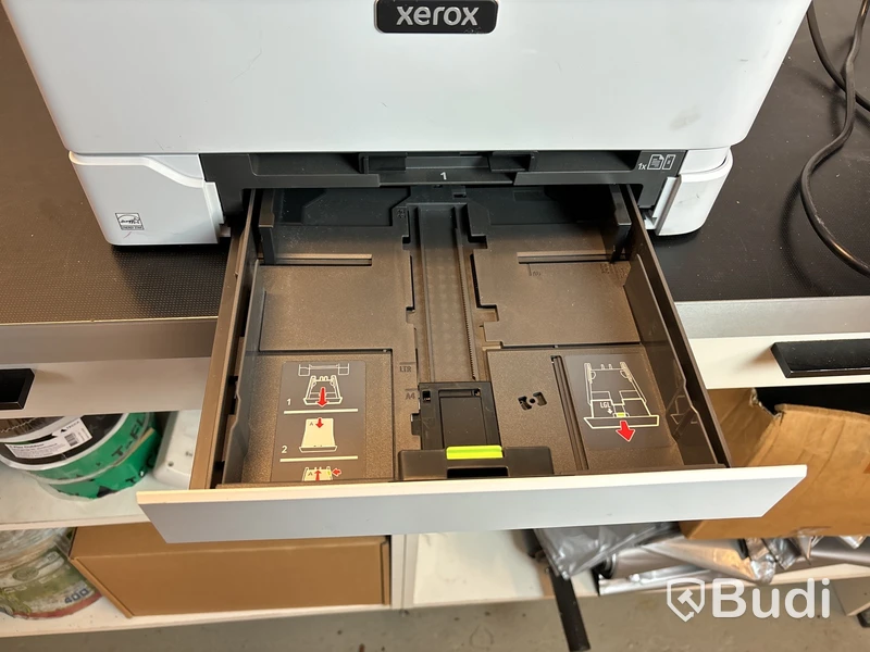 Multifunktionsskrivare Xerox C235