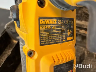 Bilningshammare DeWalt D25430
