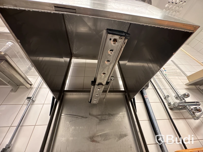Diskmaskin Wexiödisk med bänkar och hyllor