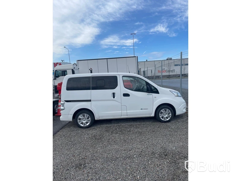 Skåpbil NISSAN E-NV200 -2017 | Reparationsobjekt