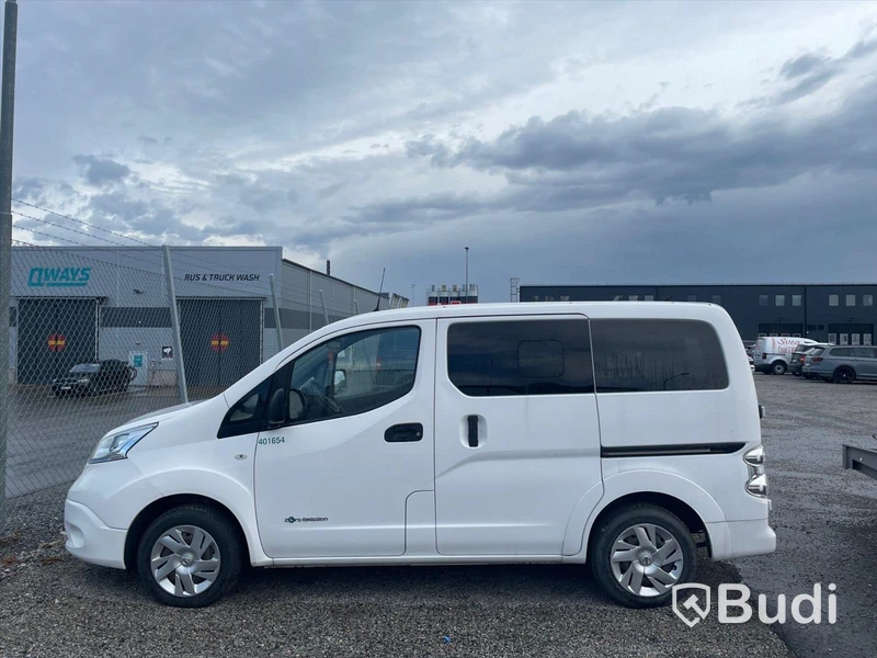 Skåpbil NISSAN E-NV200 -2017 | Reparationsobjekt