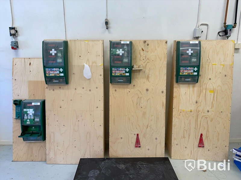 Förstahjälpenstation 4 st