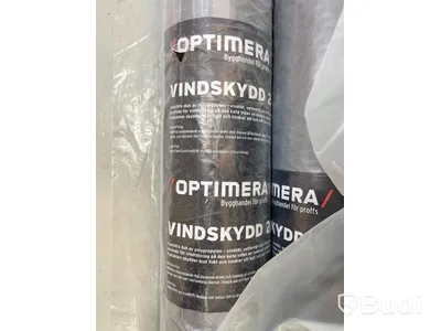 Div. byggmaterial. T.ex. skyddsplast, vindspärr.