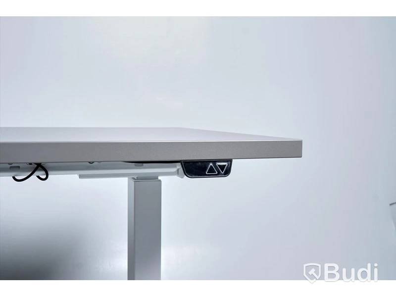 Skrivbord – Höj- och sänkbart, 120x60 cm.