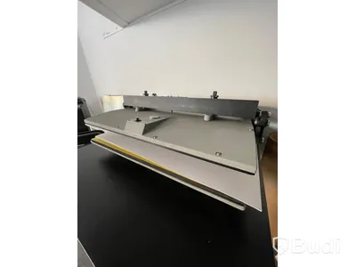 Värme-/lamineringspress Masterpiece 500T samt bord