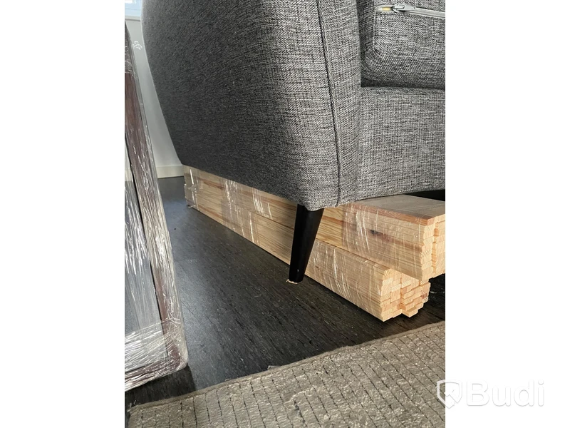 Soffa 2-sits, trasigt ben