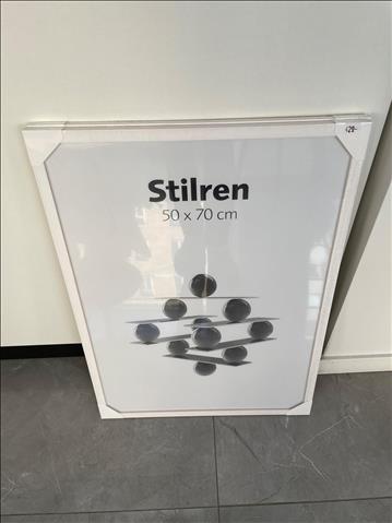 2 st Tavelramar Stilren 50x70 cm, vit ram. Ord. pris 429 kr/st