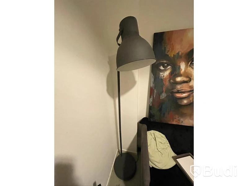 Golvlampa