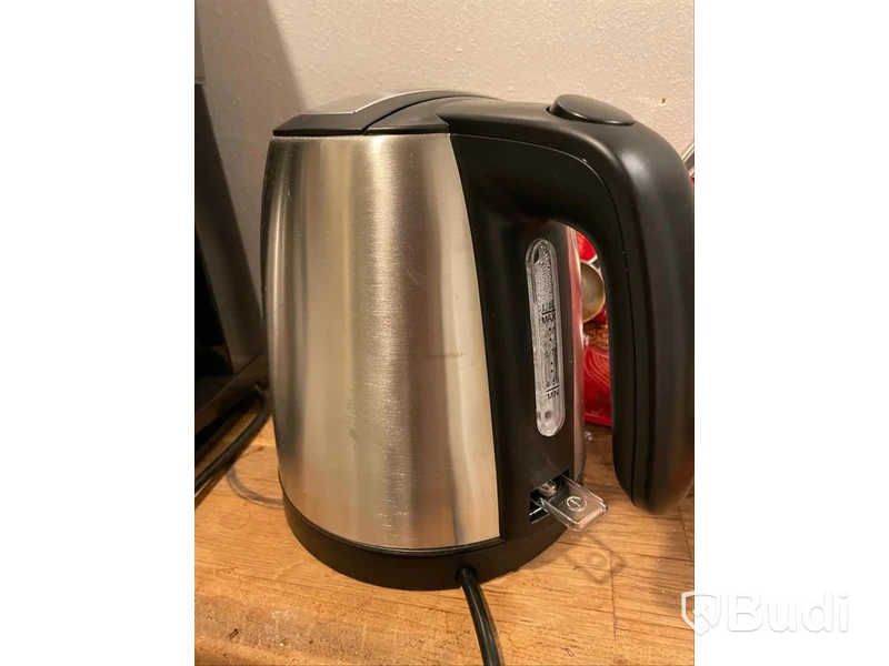 Kaffekokare, vattenkokare samt kapselmaskin