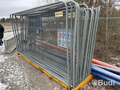 Byggstaket STAKET 90 st med 2 st grindar