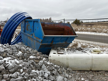Container Blå 7 m3 för liftdumper med avdelningsvägg för sedimentering t.ex.