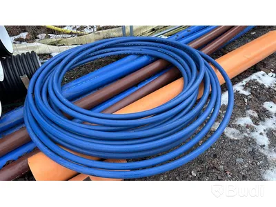PE rör blå brun samt DFN 400 TB Brunnar m.m.