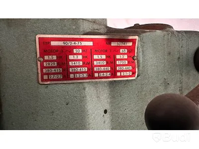 Pelarborrmaskin  BEREMA modell P8 med fräsbord / kordinatbord